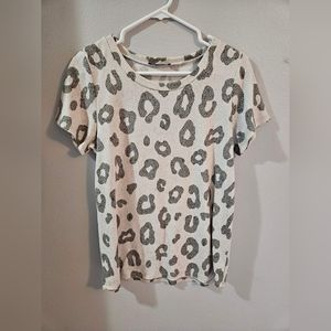 Soft Taupe Leopard Tee